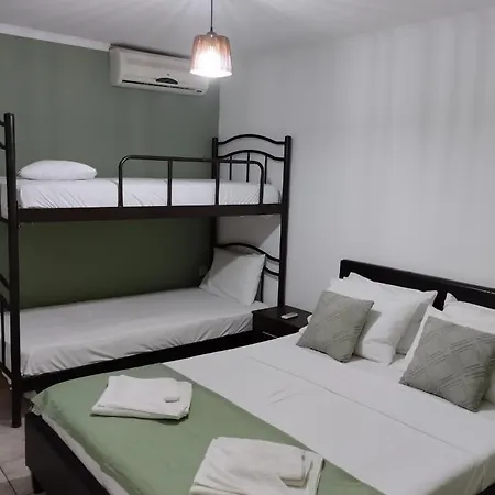 Dimitraki Apartman *